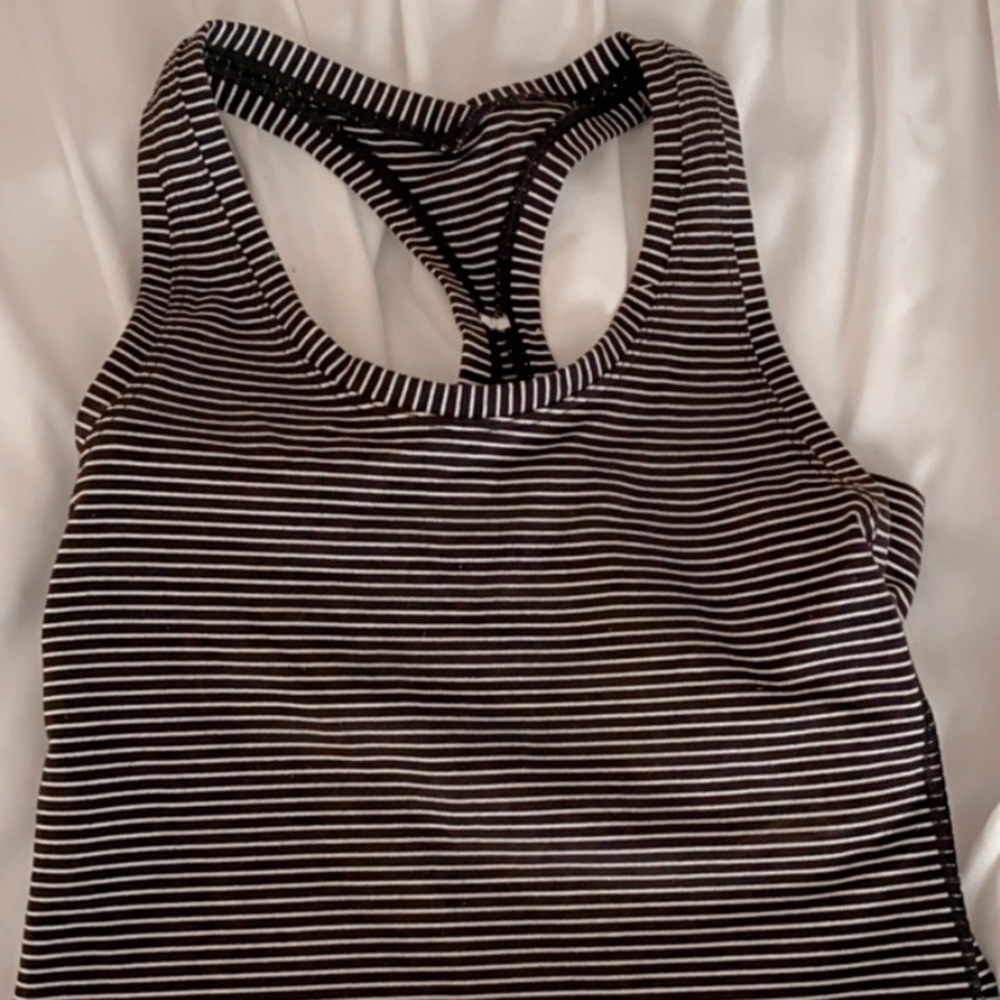Lululemon tank